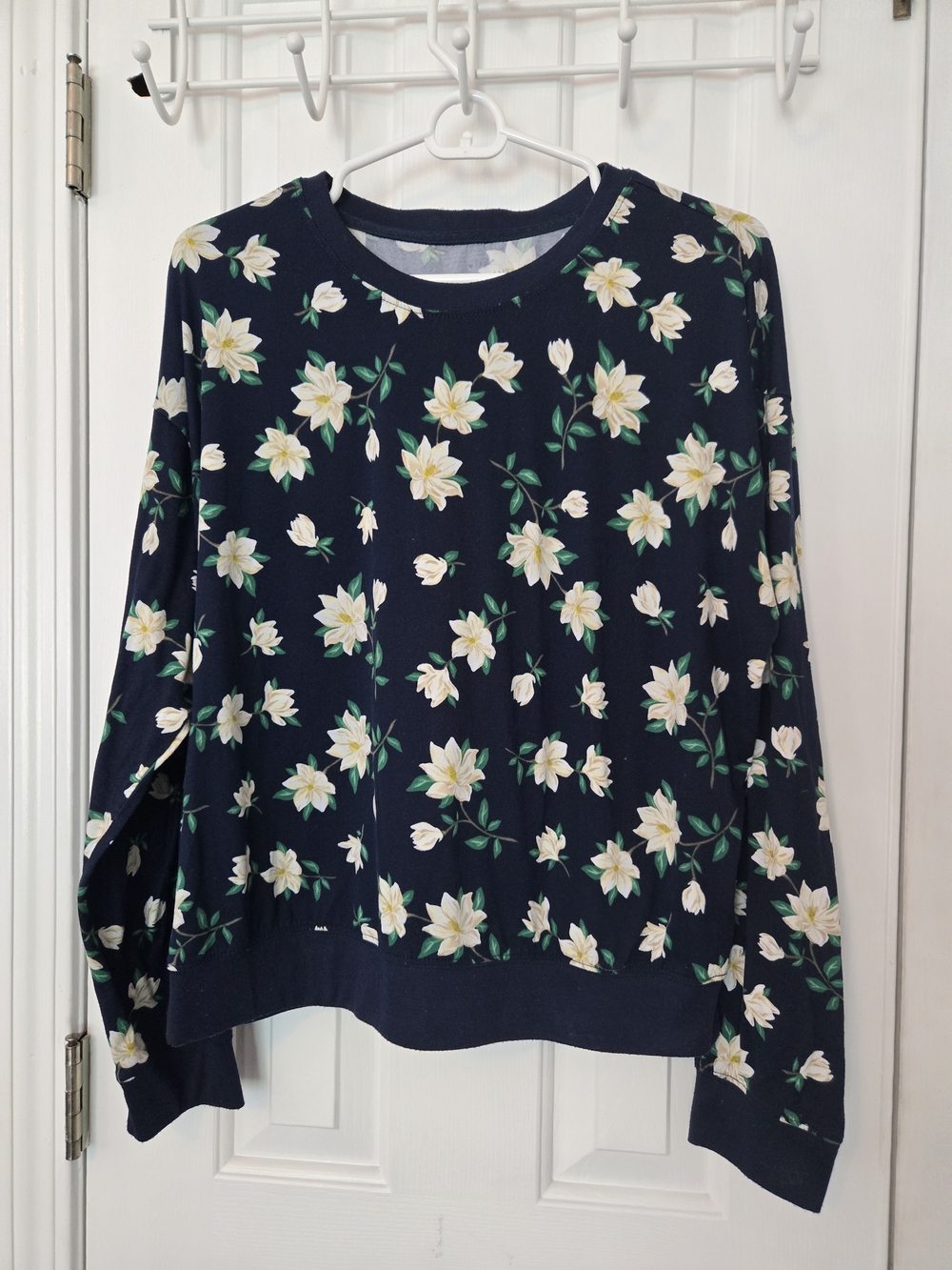 Draper James Navy Floral Long-Sleeve Soft Top Size L